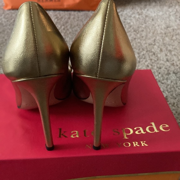 Kate Spade gold heels - Picture 7 of 10